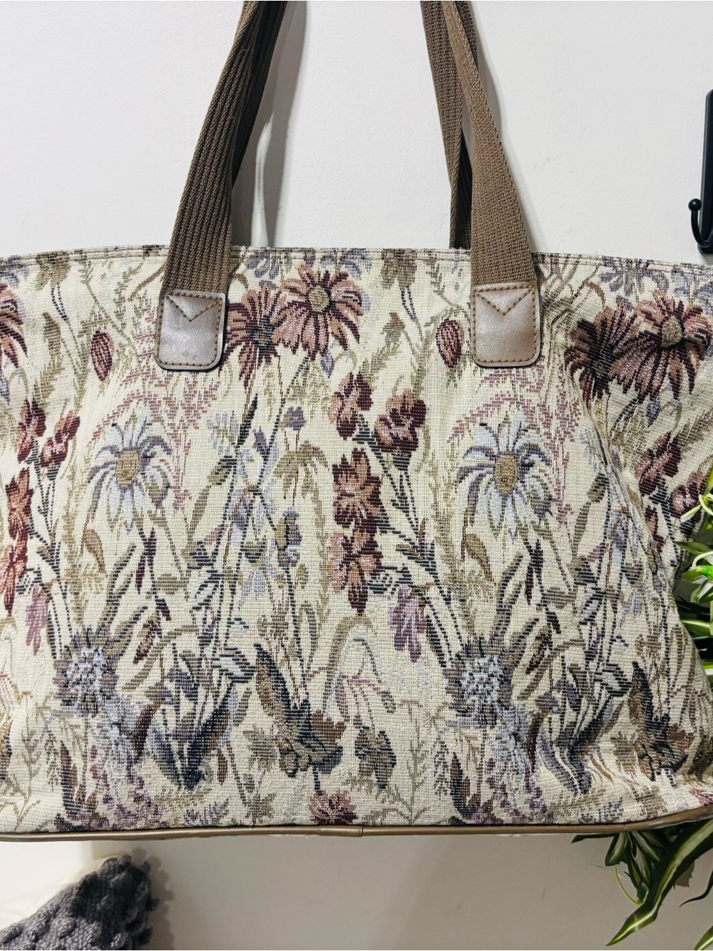 Vintage!❤️Jordache Tapesty Everyday Tote - Picture 5 of 7